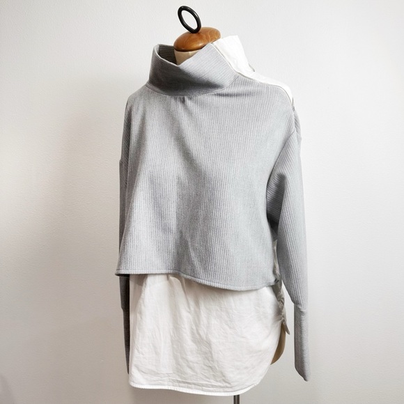 Zara Tops - Zara Trafaluc Zip Shoulder Layered Top Mock Neck Gray White Size Small